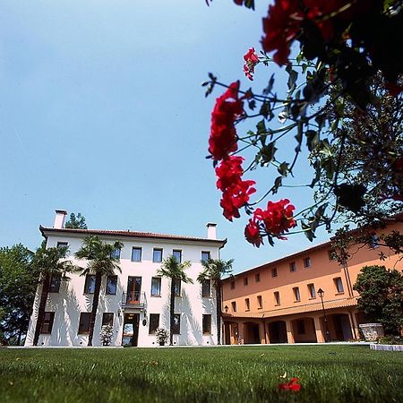 Hotel Dall'Ongaro Ghirano Extérieur photo